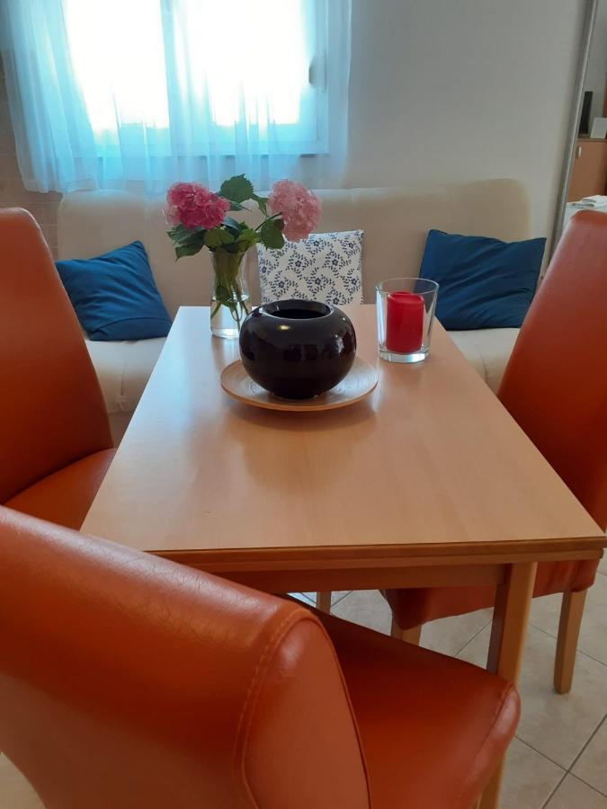 Apartman Mona Mostar Buitenkant foto