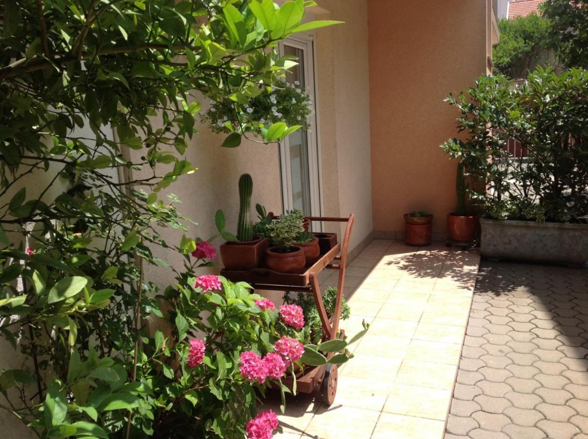 Apartman Mona Mostar Buitenkant foto