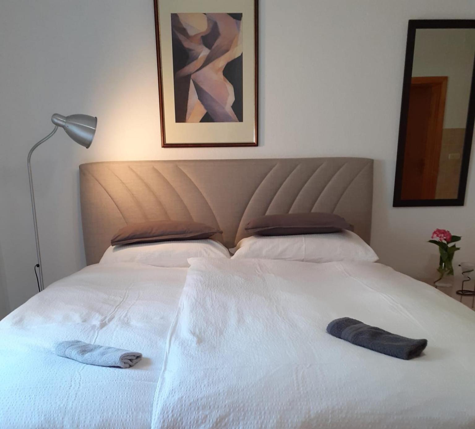 Apartman Mona Mostar Kamer foto