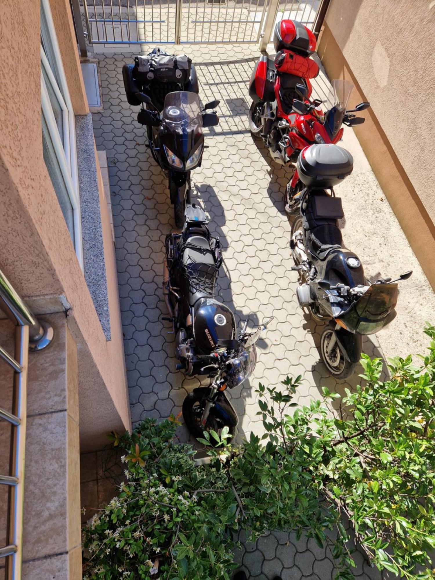 Apartman Mona Mostar Buitenkant foto