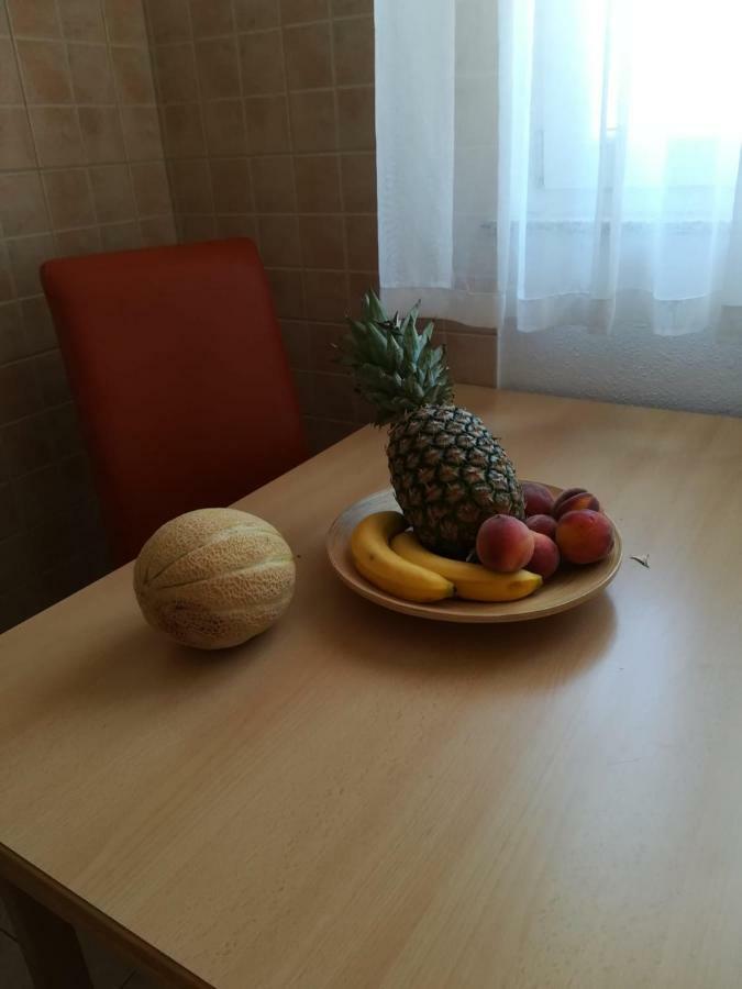 Apartman Mona Mostar Buitenkant foto