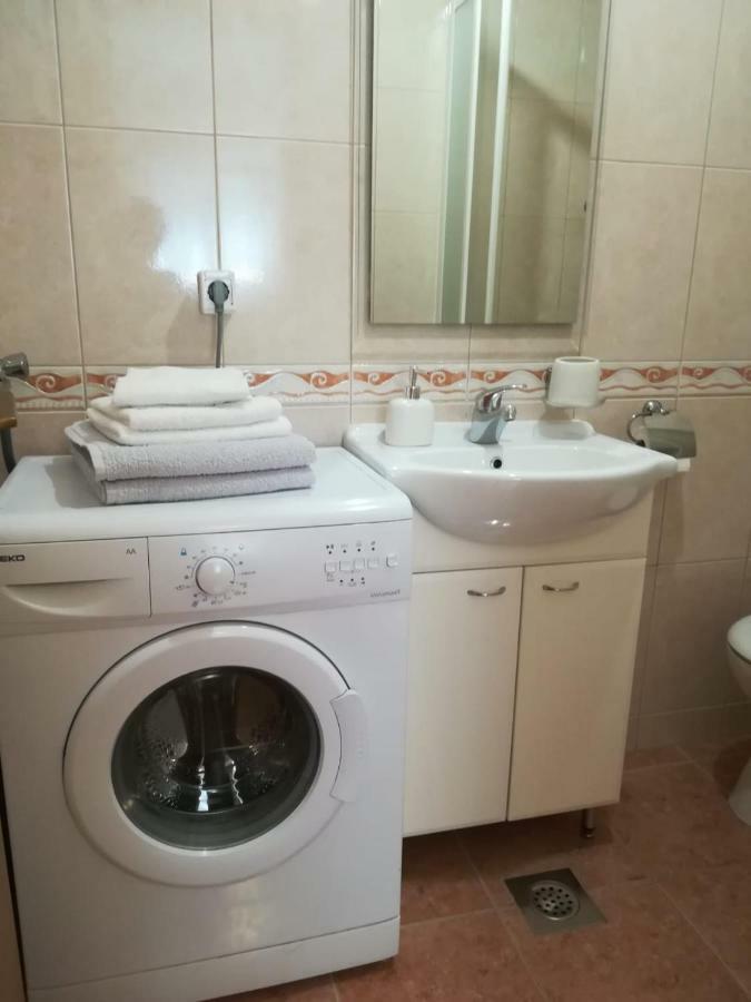 Apartman Mona Mostar Buitenkant foto